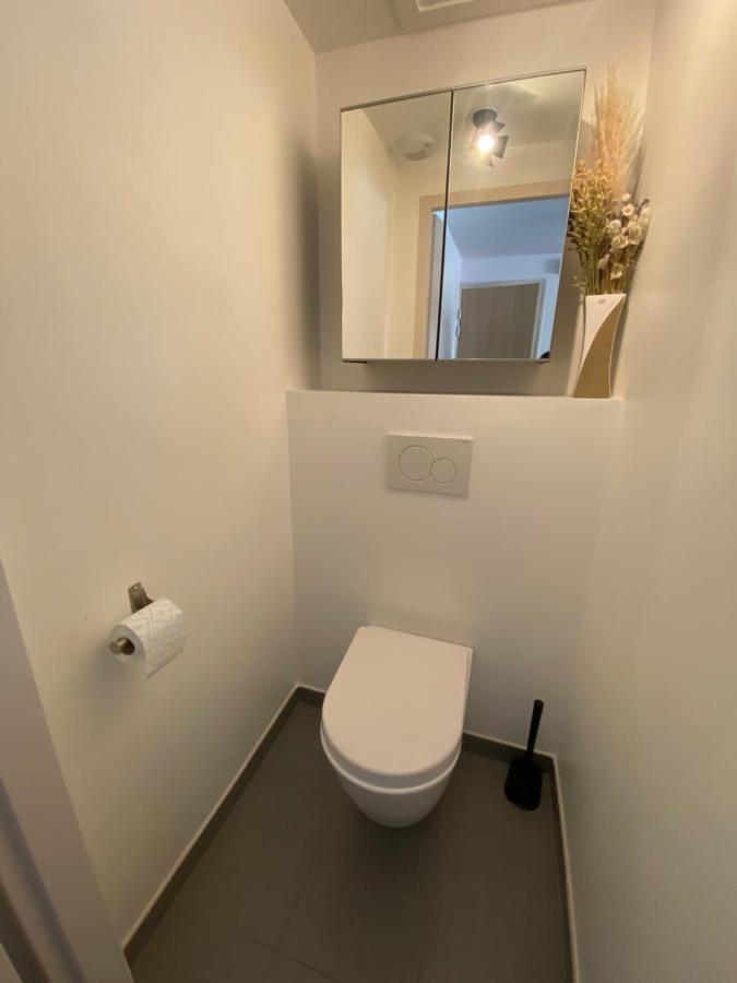 Charmant Appartement Proche Du Centre Ville Caen Exterior photo